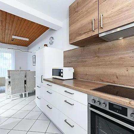 بيت للعطل Huus Riedel *