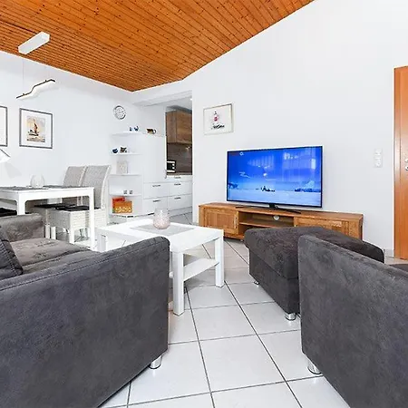 Huus Riedel بيت للعطل *