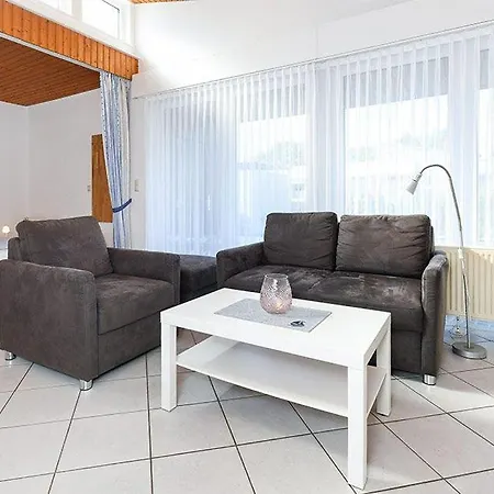 Huus Riedel بينسيرسيال